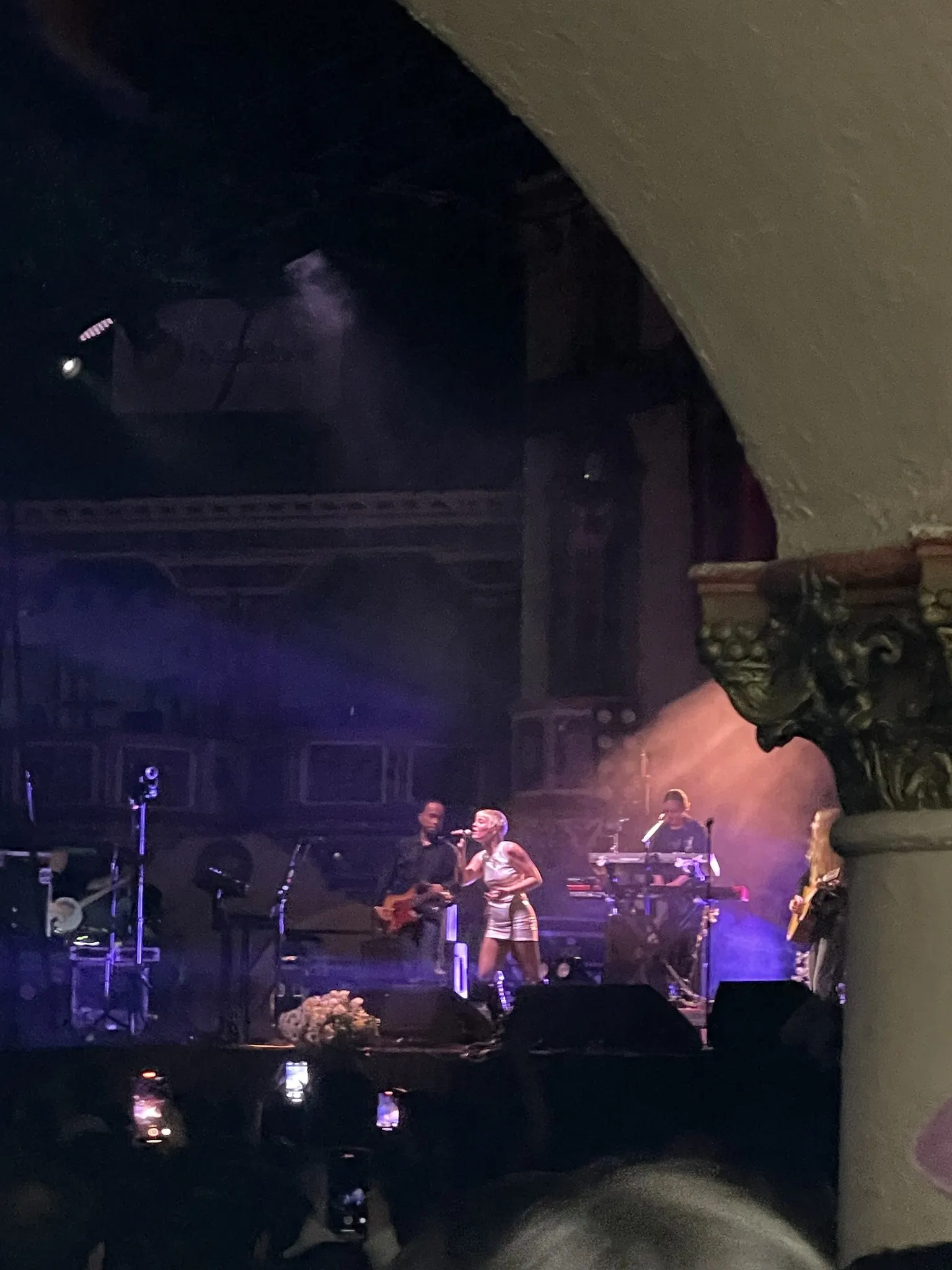 Maggie Rogers at Byline Bank Aragon Ballroom, Chicago — February 17, 2023, photo 4